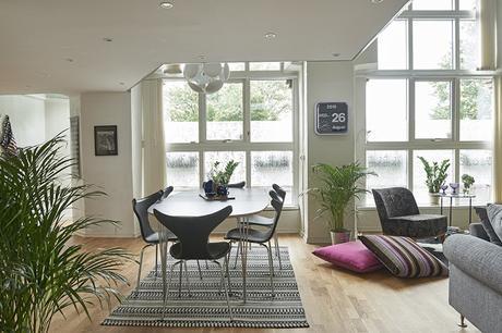 APARTAMENTO A DOBLE ALTURA EN GOTEMBURGO: LA VIDA A TRAVÉS DEL CRISTAL APARTAMENTO A DOBLE ALTURA EN GOTEMBURGO: LA VIDA A TRAVÉS DEL CRISTAL