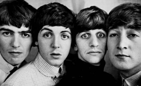 Se subasta el primer contrato firmado por los Beatles