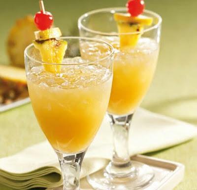 Coctel Ananas Cobbler