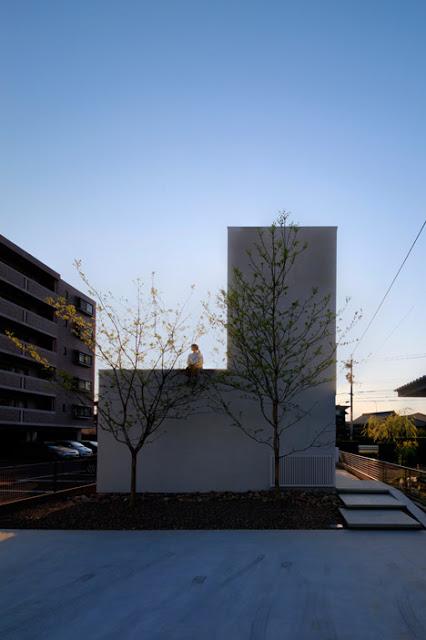 Plataformas de madera alistonada en vivienda de Japón