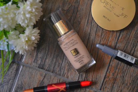 Max Factor Facefinity All Day Flawless 3-in-1!!!