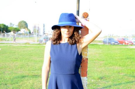 Mi vestido azul - Your hat,my hat (14)