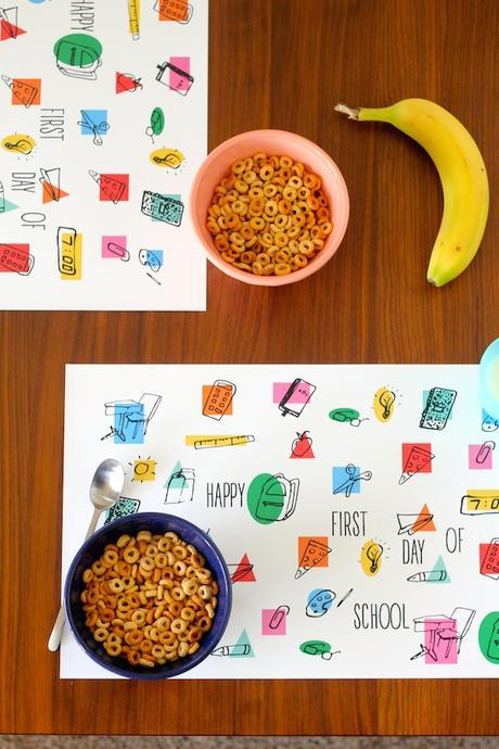 IMPRIMIBLE | La vuelta al cole: Etiquetas, un bonito mantel y dos puntos de libro imprimible-vuelta-cole-etiquetas-mantel-punto-libro