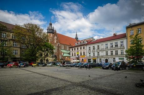 ¿Por qué es recomendable visitar Cracovia?