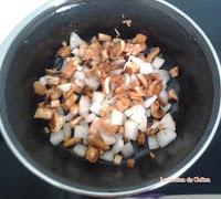 Champiñones rellenos de atún