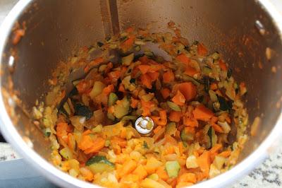 Cazuela de salmón y verdura