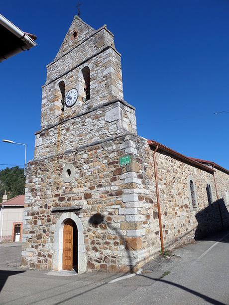 Antiguo Camino de Santiago: de La Robla a Canales, León.