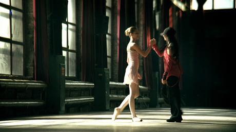 De puntas y zapatillas, ballet vs urban dance