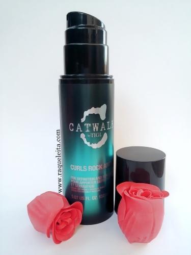 Intensificando los Rizos con Curls Rock Amplifier de Catwalk By TIGI Intensificando los Rizos con Curls Rock Amplifier de Catwalk By TIGI