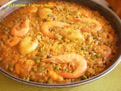 PAELLA DE ARROZ CON JIBIAS, ALMEJAS Y LANGOSTINOS