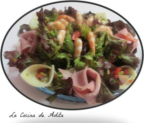 Ensalada  flor ,con lechuga de roble