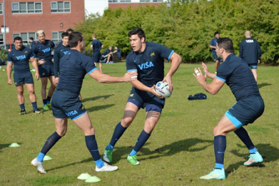 Los Pumas se entrenaron en Leicester y viajaron a Portugal