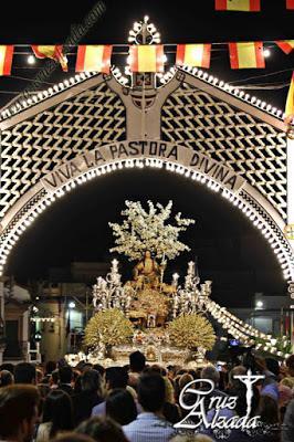 Galería fotográfica de la procesión de la Divina Pastora (II)