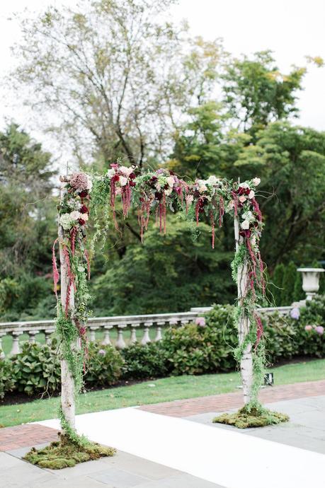MARSALA & GOLD WEDDING