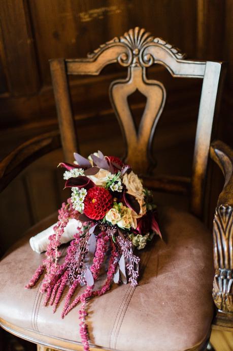 MARSALA & GOLD WEDDING