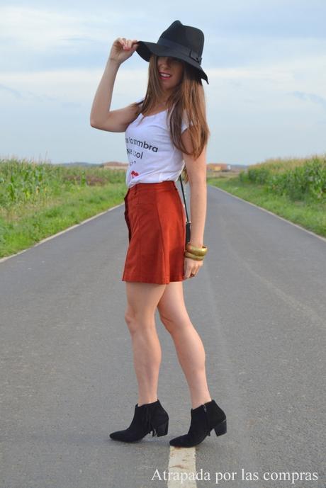 VOY POR LA SOMBRA....