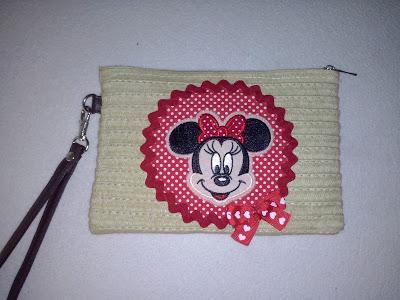 MINNIE PARA MARIA