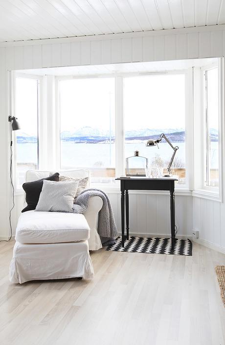 Decorando en BLANCO, NEGRO Y TEJA! ¿qué os parece? Decorando en BLANCO, NEGRO Y TEJA! ¿qué os parece?