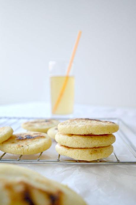 Arepas venezolanas - la reina pepiada
