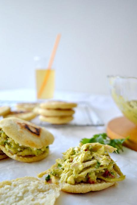 Arepas venezolanas - la reina pepiada