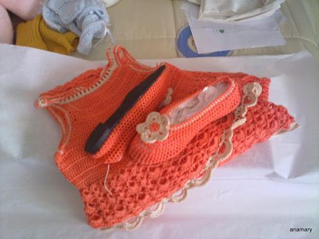 reciclando...de botas a zapatos de ganchillo