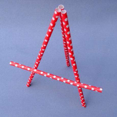 Atril DIY en cinco minutos. Atril DIY en cinco minutos.