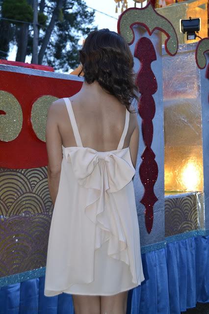 VESTIDO LAZO