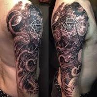 Books & Tattoos: H. P. Lovecraft, el Genio del Terror, la Fantasía y la Ciencia Ficción.