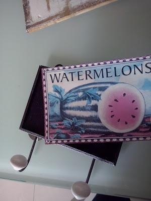 ♥ ♥ ♥ CARTEL/PERCHA  (ORDEN EN EL CUARTO DE LAVADO PRIMERA PARTE)