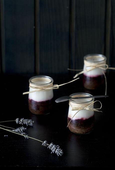 VASITO DE CEREZAS A LAS TRES TEXTURAS - POSTRE DE VERANO FRESCO Y SIN HORNO