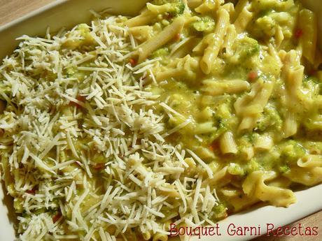 Fideos de maíz con vegetales gratinados (receta apta para celíacos/sin gluten)