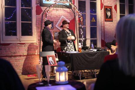 UNA NOCHE DE RADIOTEATRO - por Catulo Bernal.