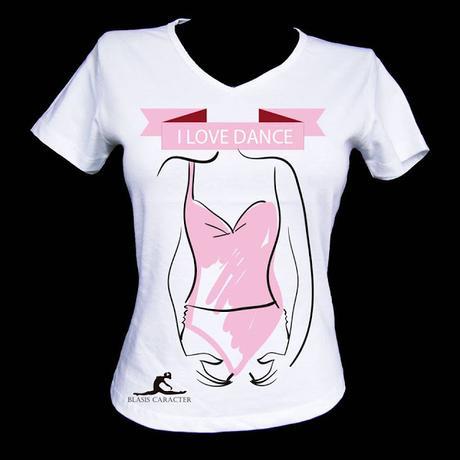 Los diseños que nos encantan a las bailarinas. Prendas con print de ballet Los diseños que nos encantan a las bailarinas. Prendas con print de ballet