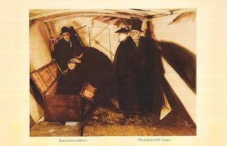 El gabinete del Dr.Caligari (Das Kabinett des Doktor Caligari, Robert Wiene, 1919. Alemania):