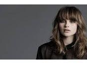 Gabrielle Aplin versiona Smith