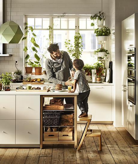 Interactúa con el nuevo catálogo Ikea 2016, su app te lo hace más fácil Family Kitchen Ikea