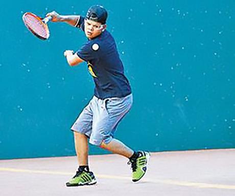 Chiquis Carlos Torres