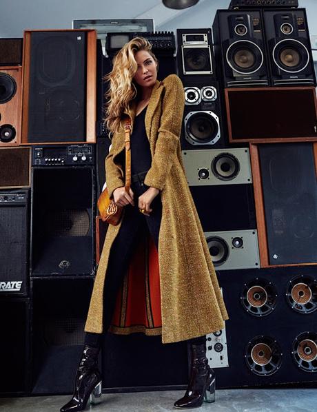 Valentina Zelyaeva protagonista de ELLE España