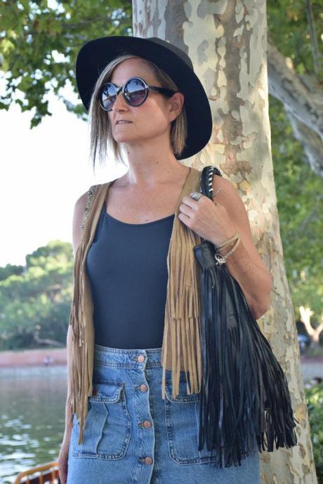 Folk style in Madrid Folk style