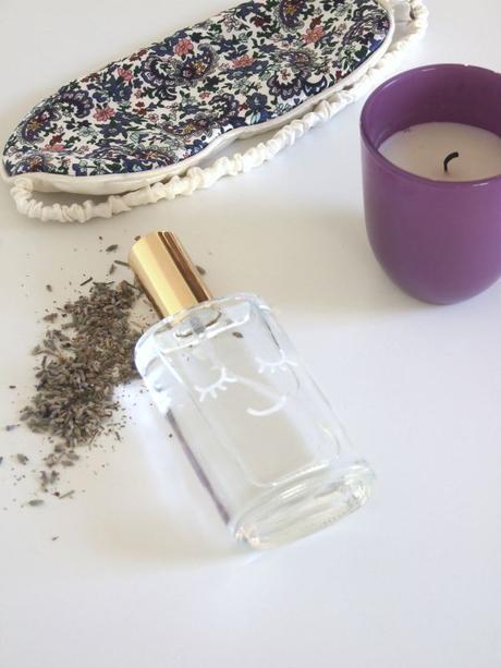 DIY, bruma de almohada casera DIY, bruma de almohada casera