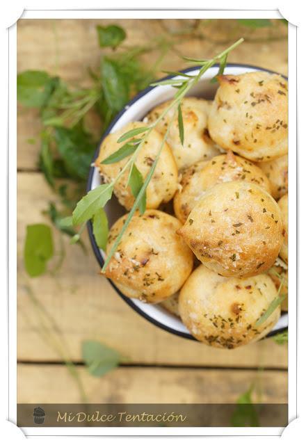 Chouquettes de Queso yTomate