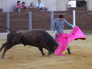 EL DEBUT SOÑADO DE ÁNGEL PAREJA ANTE SUS PAISANOS