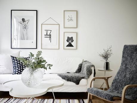 UN APARTAMENTO SENCILLO Y LUMINOSO