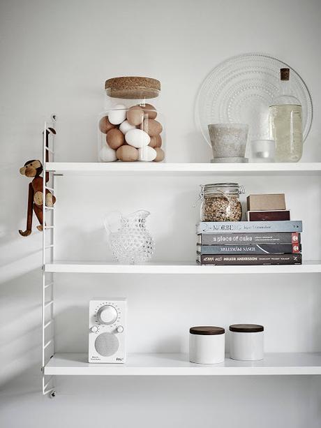 UN APARTAMENTO SENCILLO Y LUMINOSO