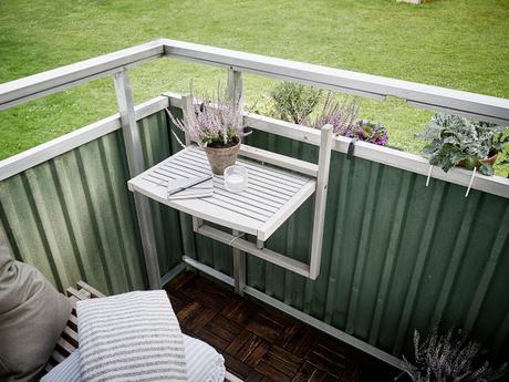 UN APARTAMENTO SENCILLO Y LUMINOSO