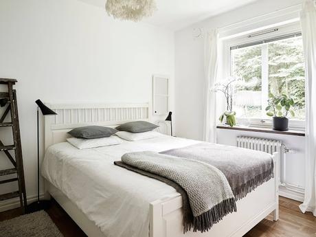 UN APARTAMENTO SENCILLO Y LUMINOSO