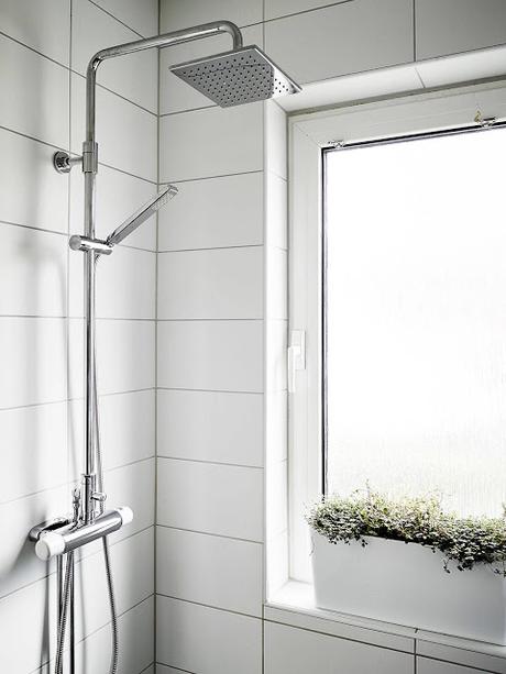 UN APARTAMENTO SENCILLO Y LUMINOSO