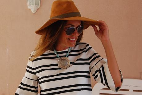 cROP tOP nAVY + rIÑONERA pRINT #nOUNIFORMES cROP tOP nAVY + rIÑONERA pRINT #nOUNIFORMES