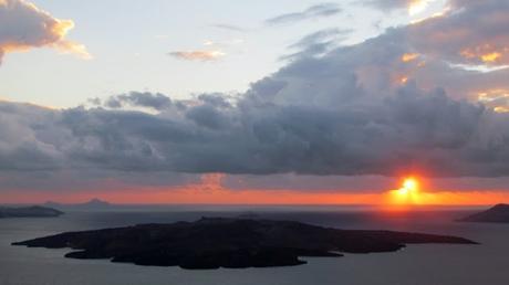 Atardecer en Santorini. Grecia