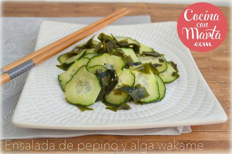 Ensalada Casera de pepino y algas wakame, receta japonesa. Fácil, sana, rápida. Cocina con Marta